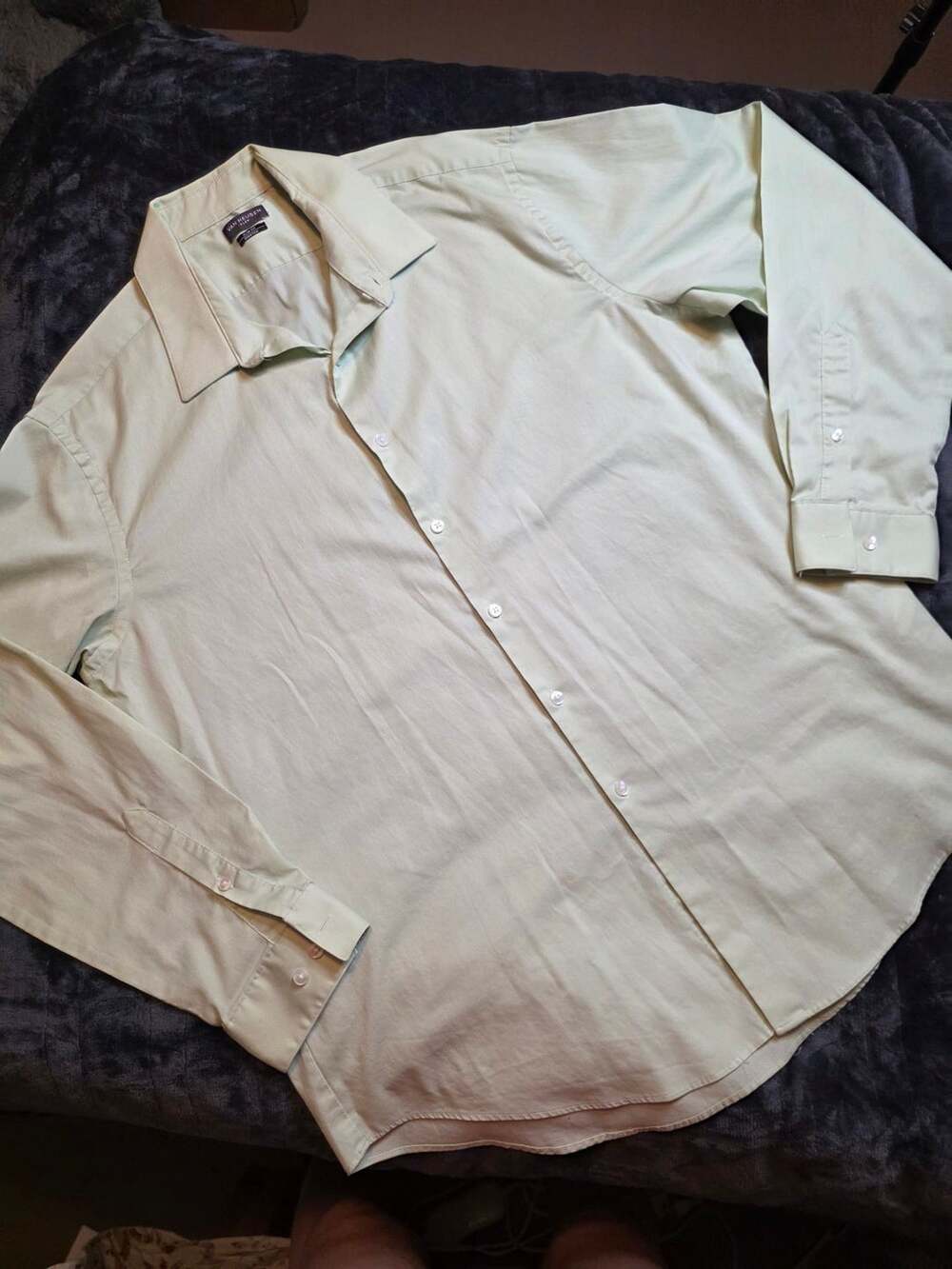 Van Heusen Flex Slim Fit Stretch Long Sleeve Button Down Dress Shirt Light Green